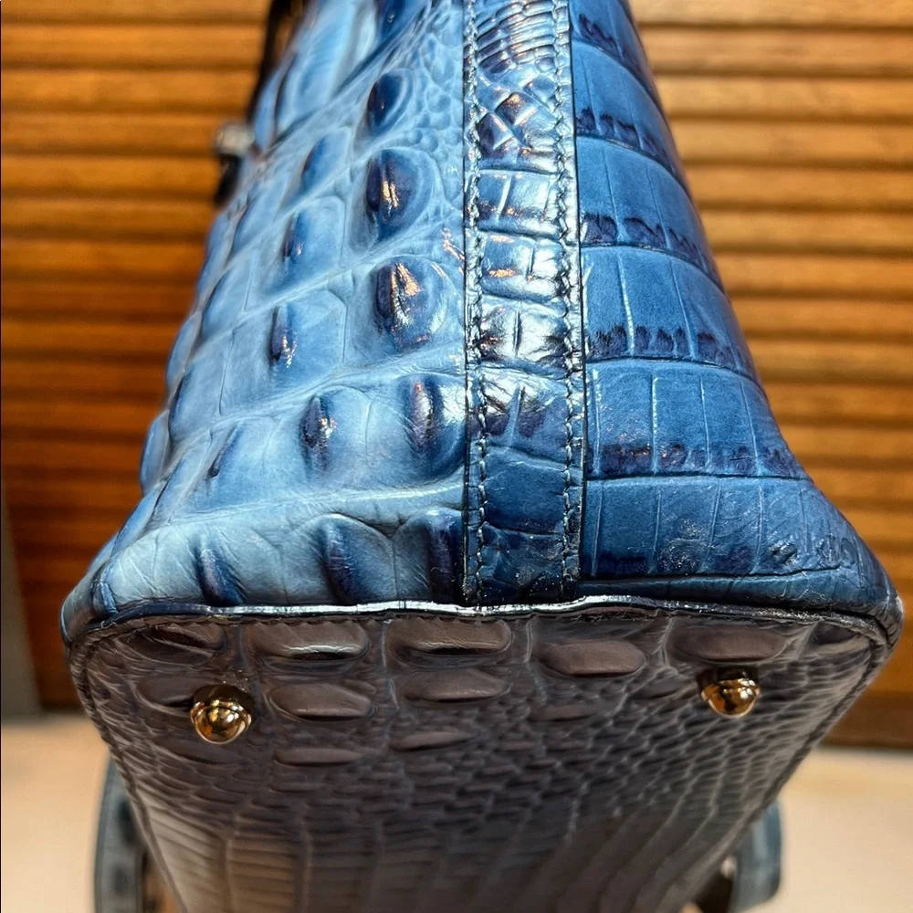 Brahmin Med. Asher Melbourne Embossed Leather Tote bag, denim blues - Picture 14 of 17